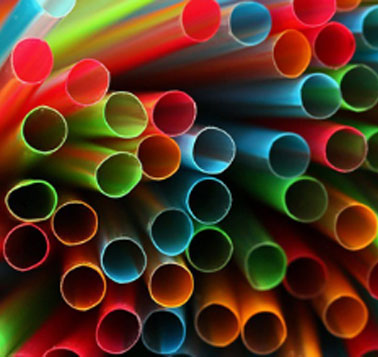 As máquinas de moldagem por injeção também são conhecidas como máquinas de moldagem por injeção ou máquinas de injeção